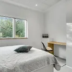 Σπίτι διακοπών 4 Bedroom Gorgeous In V