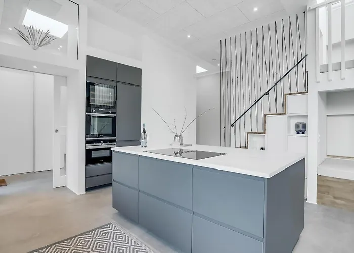 4 Bedroom Gorgeous In V בית נופש אסביירג