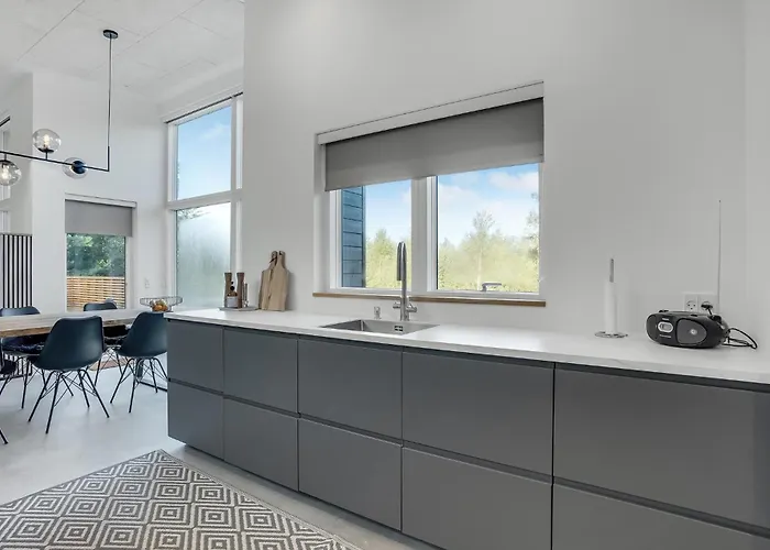 4 Bedroom Gorgeous In V בית נופש *