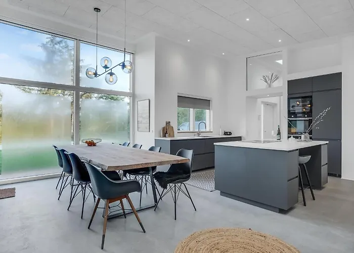 4 Bedroom Gorgeous In V